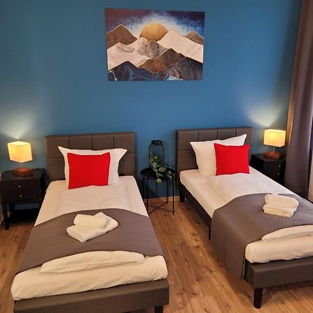 T21 - Apartment Direkt Im Zentrum Mit Parkplatz Chemnitz Ngoại thất bức ảnh