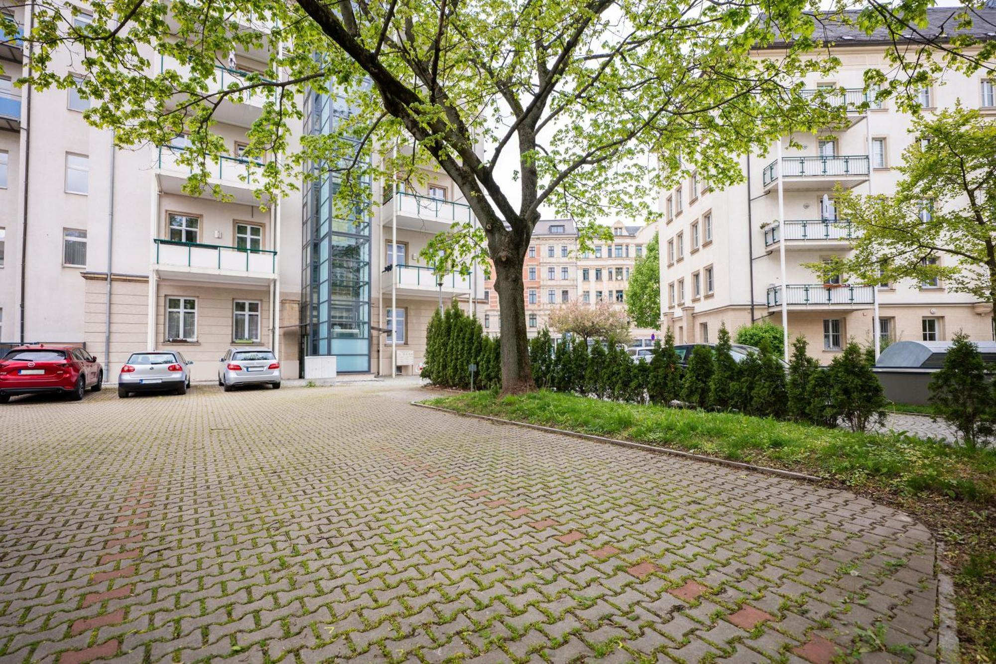 T21 - Apartment Direkt Im Zentrum Mit Parkplatz Chemnitz Ngoại thất bức ảnh
